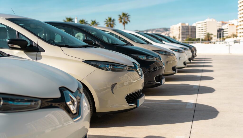 Największe błędy przy odbiorze i oddaniu auta w Hiszpanii - jak uniknąć problemów w wypożyczalni?